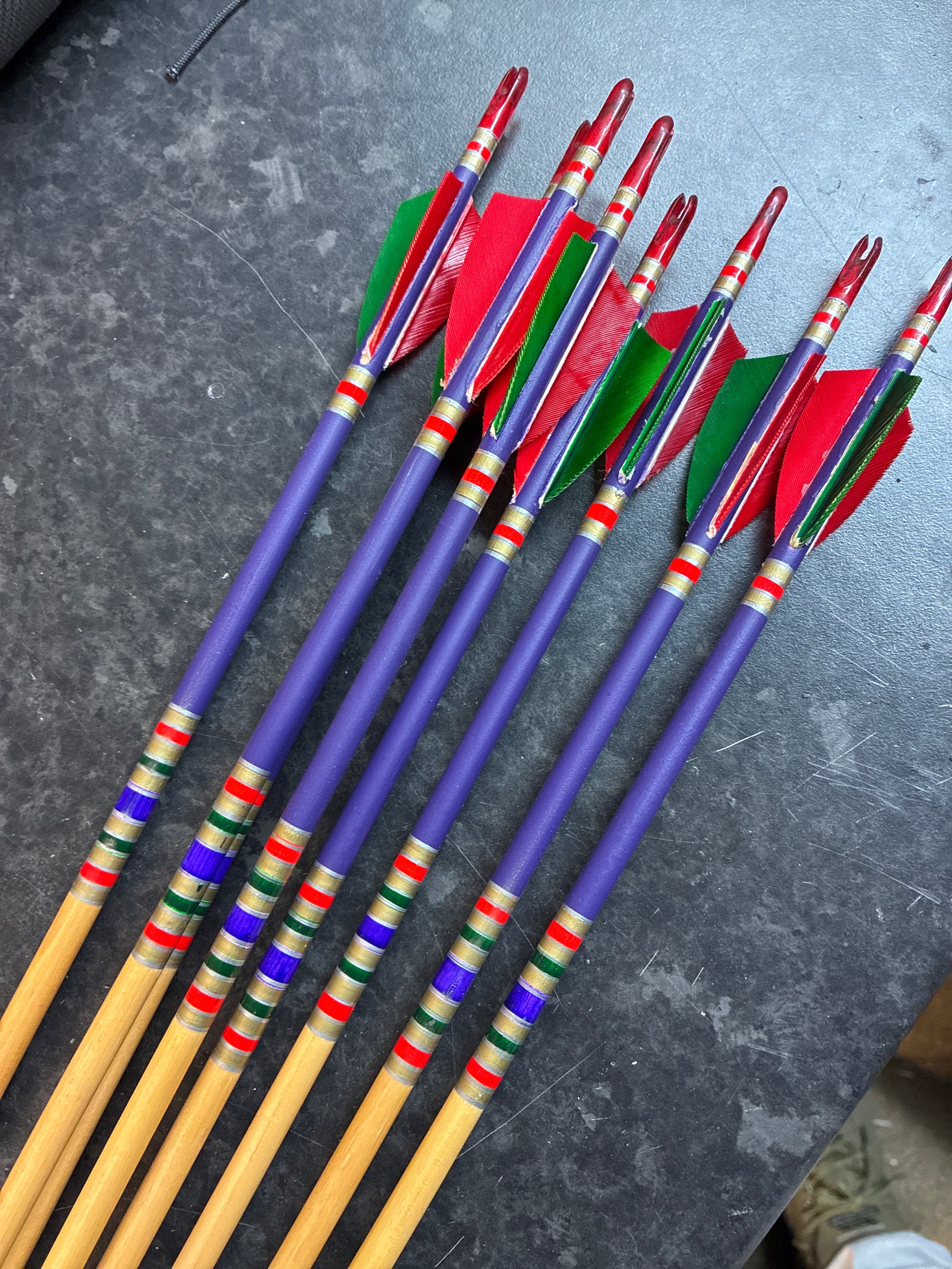 Gary Evans Footed and Barrelled arrows x8. 25-30lbs @ 26”.