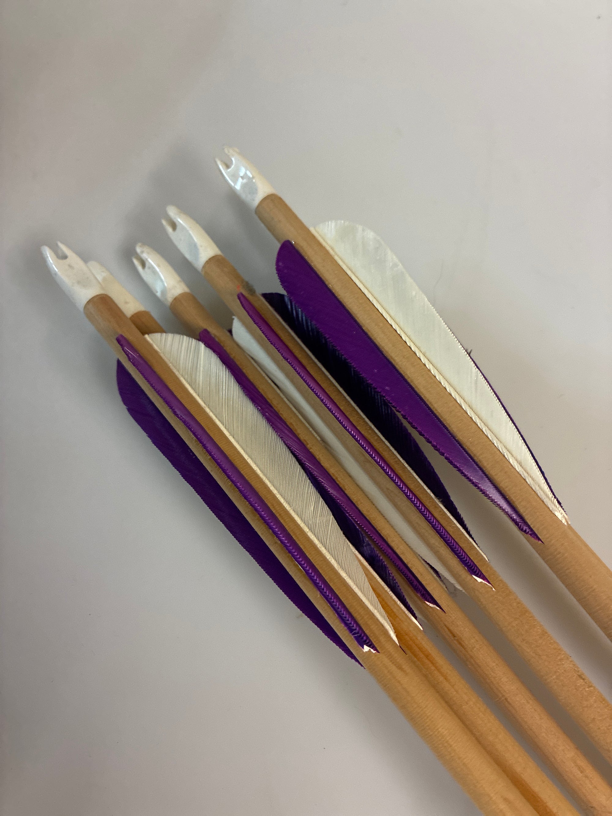 6x poc 11/32 arrows. 45-50lb @ 32”.