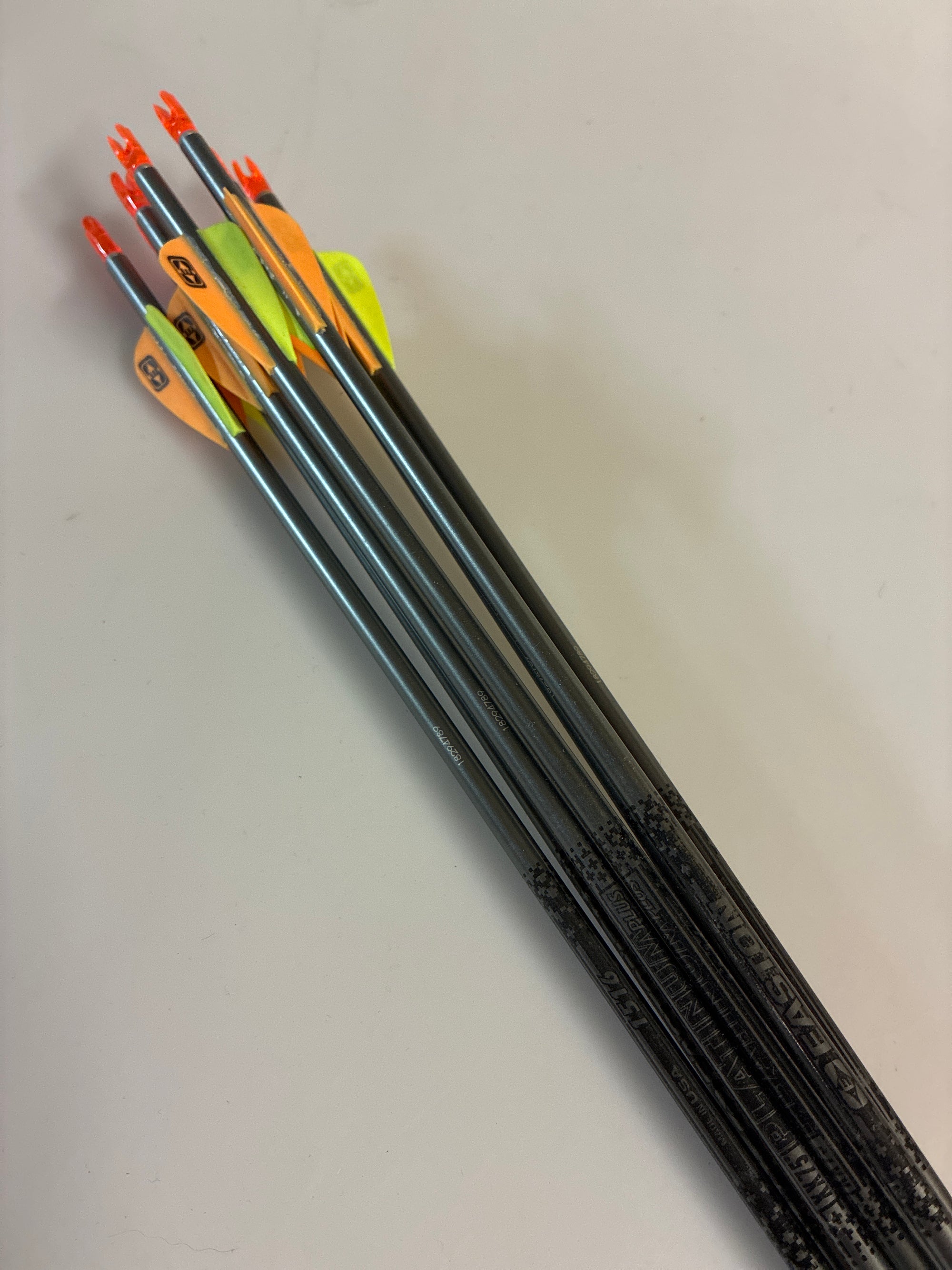 8x second hand Easton XX75 platinum 1516 @ 26.5”.