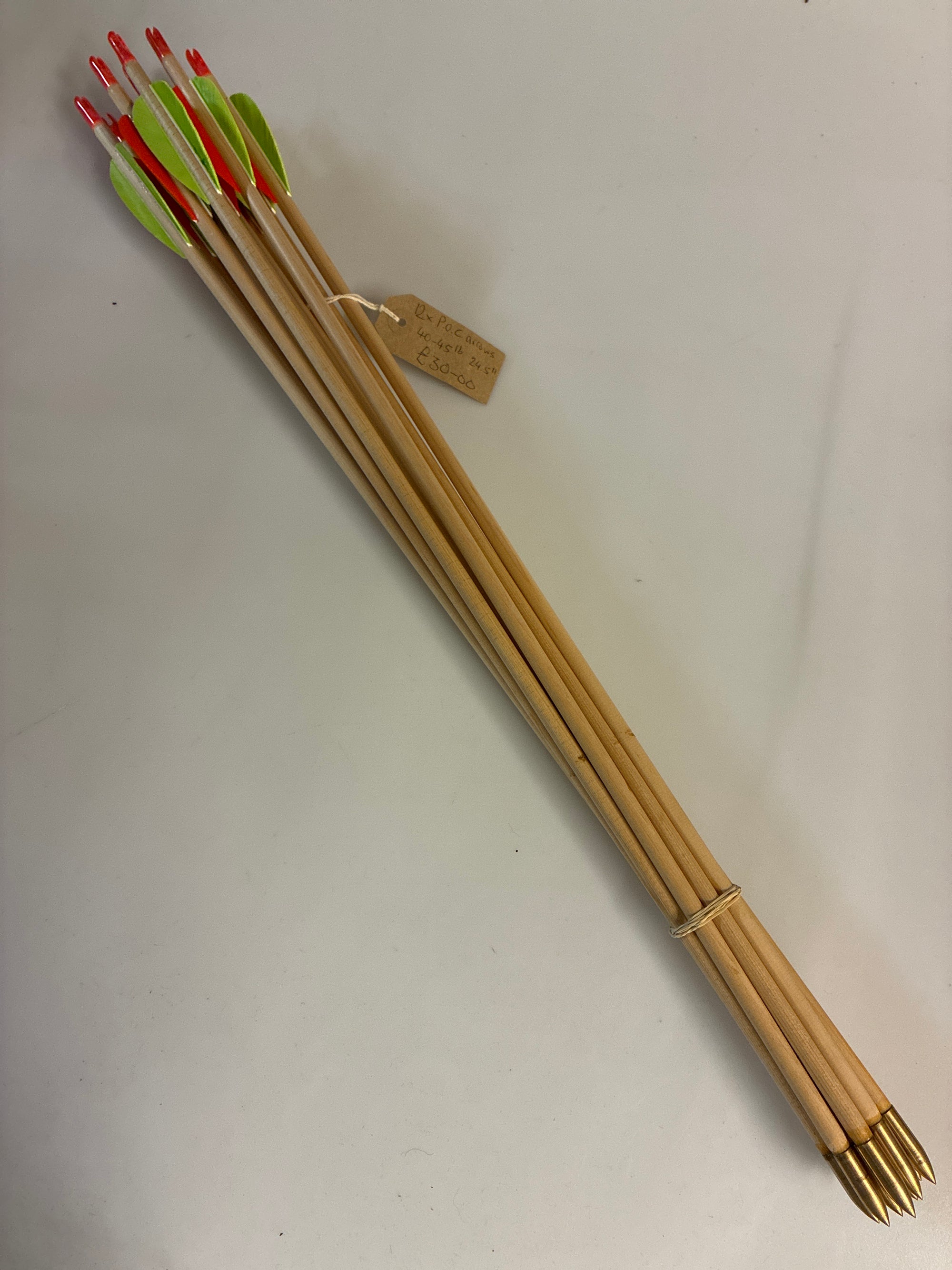 12x poc 5/16 arrows. 40-45lb @ 24.5”. 100gn piles.