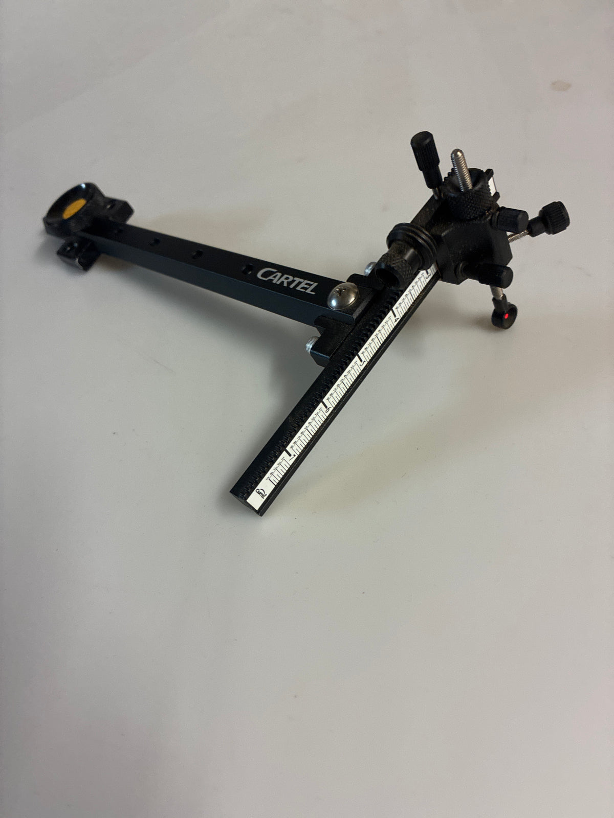 Ex demo Cartel x-pert sight. Right handed, micro adjust yardage.