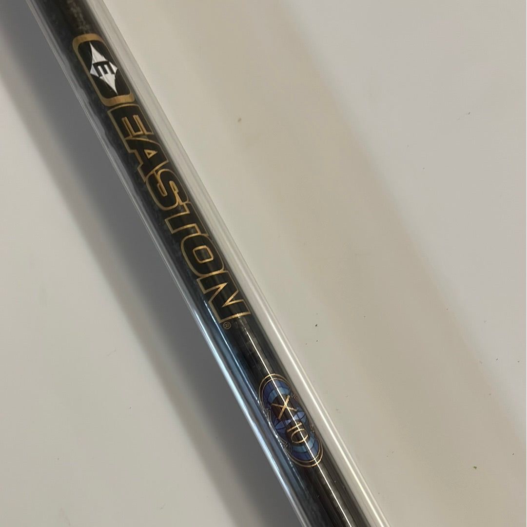 Brand new Easton X10 32” stabiliser with end cap weight.